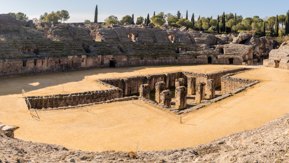 Fose de un anfiteatro romano.