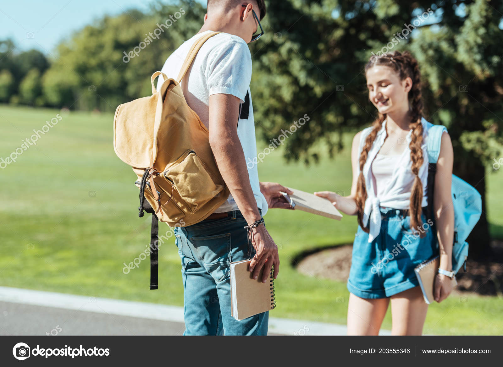 Chicos y chicas en la adolescencia