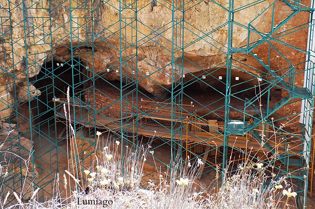 En la imagen se muestra la Cueva de la Gran Dolina, Yacimiento de Atapuerca, Burgos